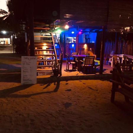 Nilaveli Sheen Coast Triquinimale Exterior foto